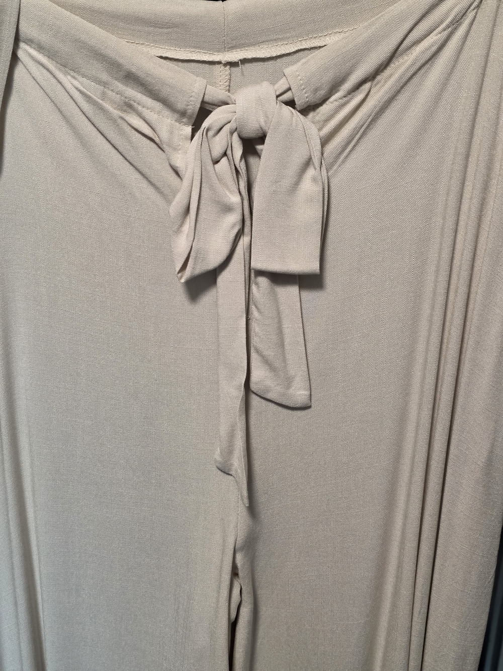 Zenana Outfitters Cream Wide-Leg Jumpsuit with Tie Straps - Picture 4 of 7